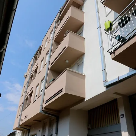Saga Apartment